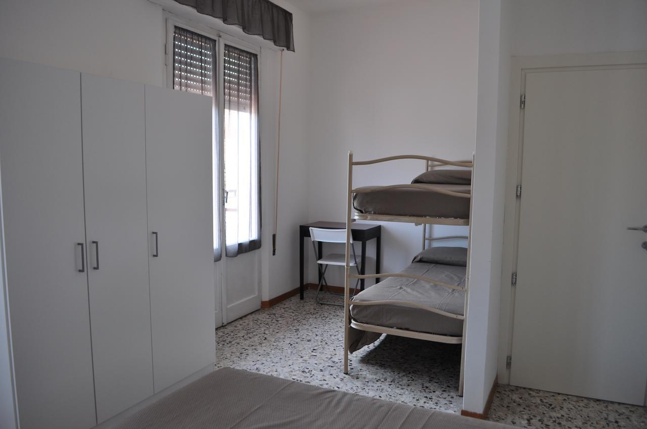 Hotel Urano Cattolica Esterno foto