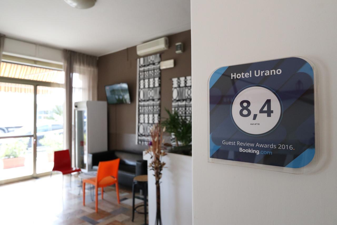 Hotel Urano Cattolica Esterno foto